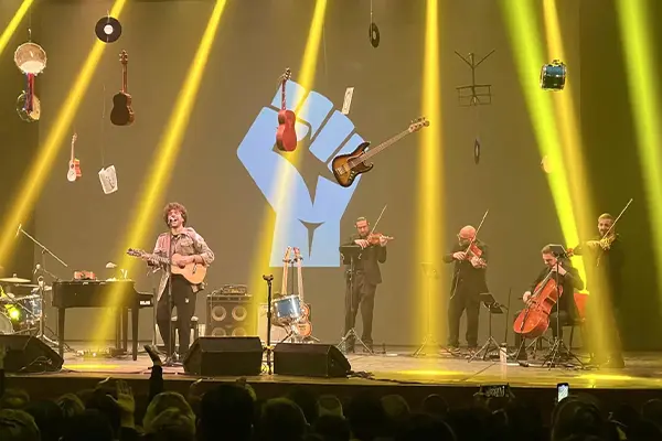 Ondanueve String Quartet dal vivo con Roberto Colella